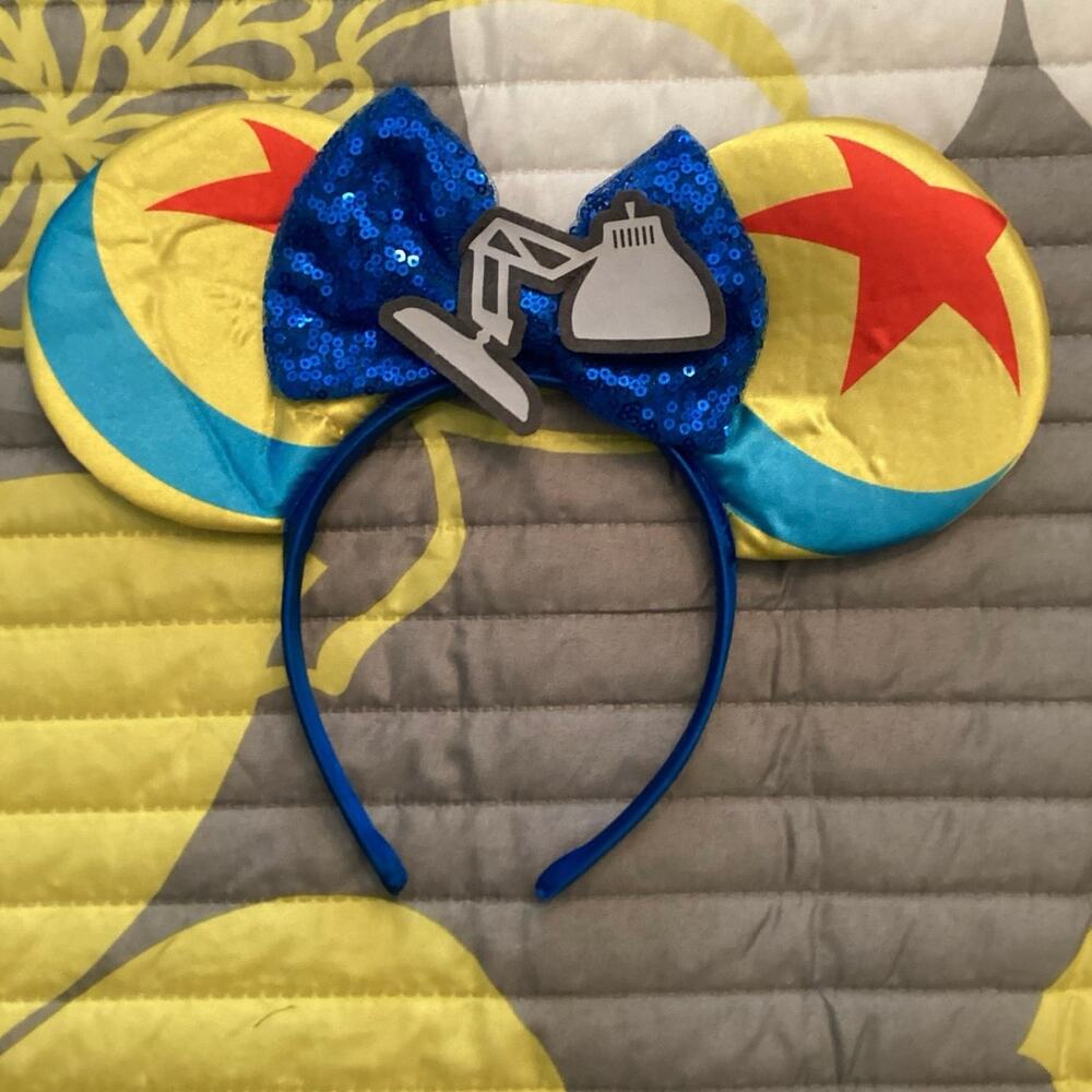 NWOT Disney Pixar Luxo Jr. Lamp Ball Minnie Mouse Ears Headband sequin blue bow